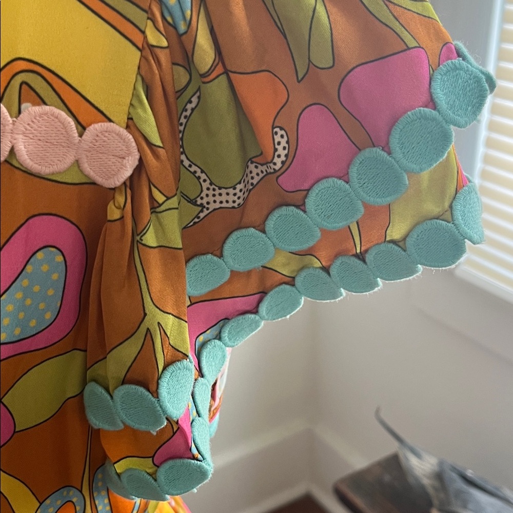 Vintage-Inspired Floral Midi Dress in Orange & Pink - Picture 4 of 14